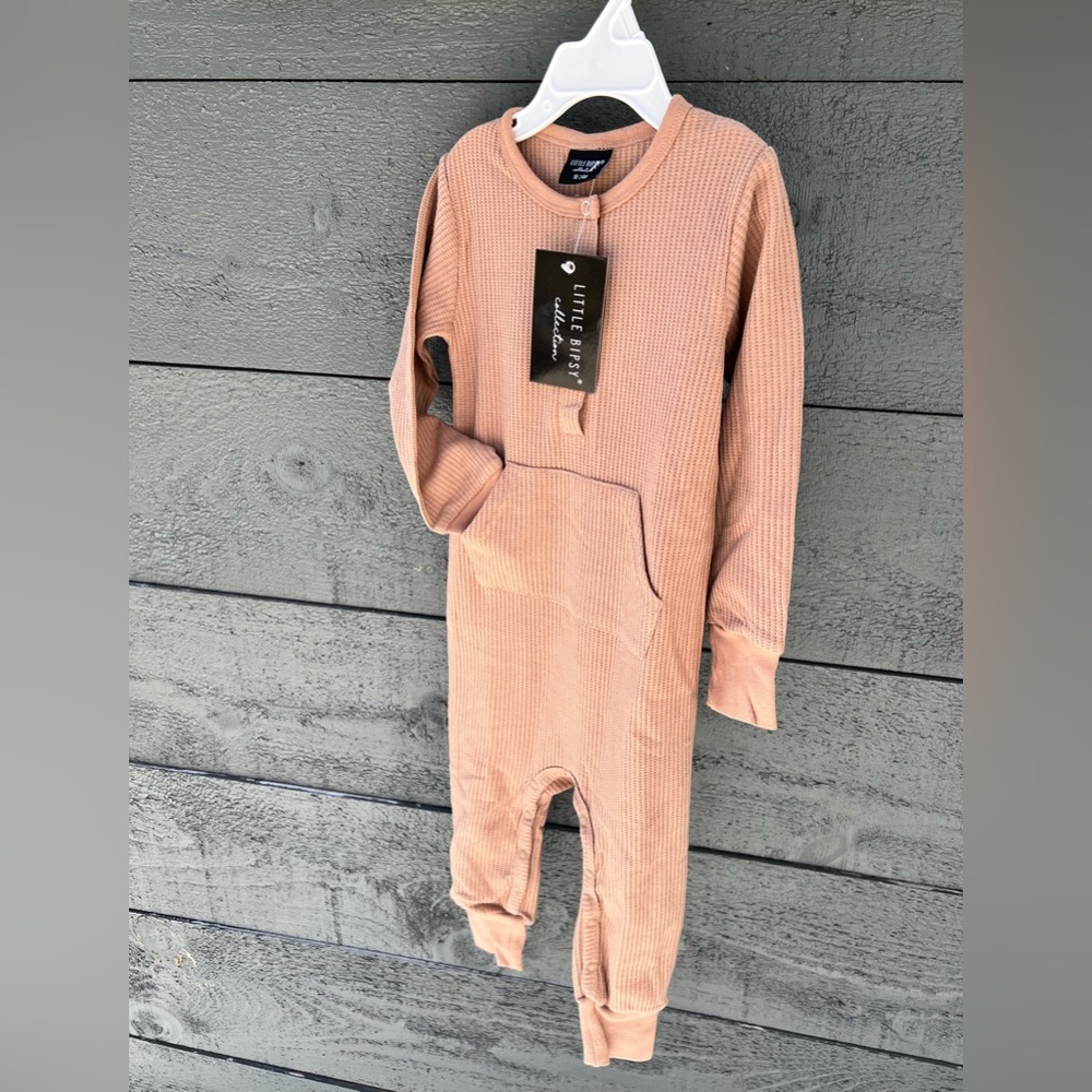 NWT Little Bipsy waffle thermal romper cinnamon 18-24 mos boy girl or neutral